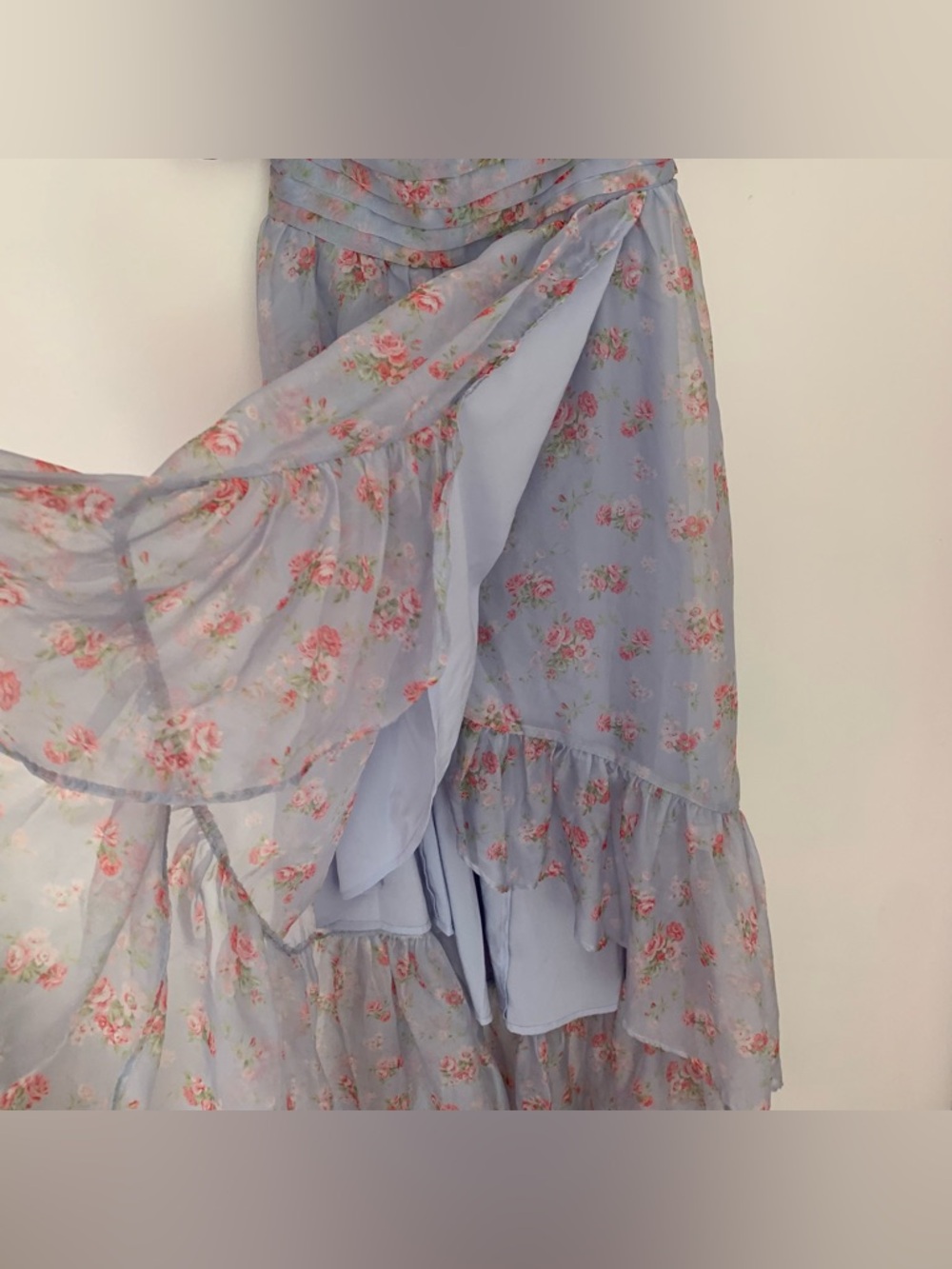 Abercrombie and Fitch Emerson Off-The-Shoulder Floral Drama Maxi Dress - Picture 9 of 11